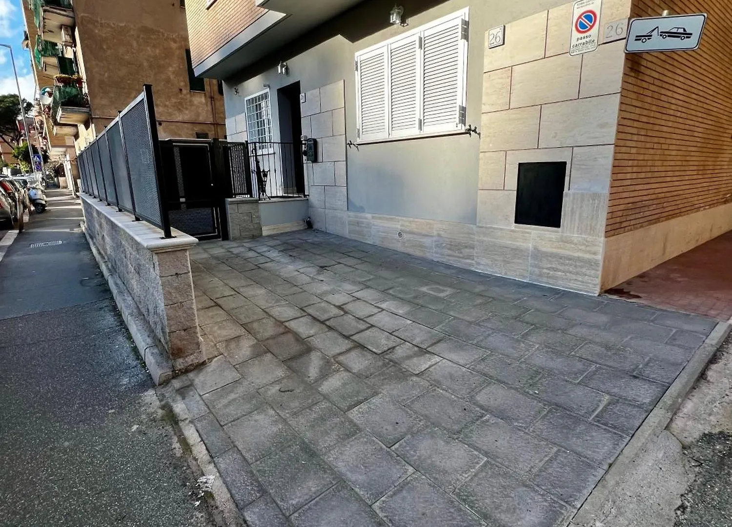 Elegant & Spacious 2Br 2Ba Unit With Private Patio Rome