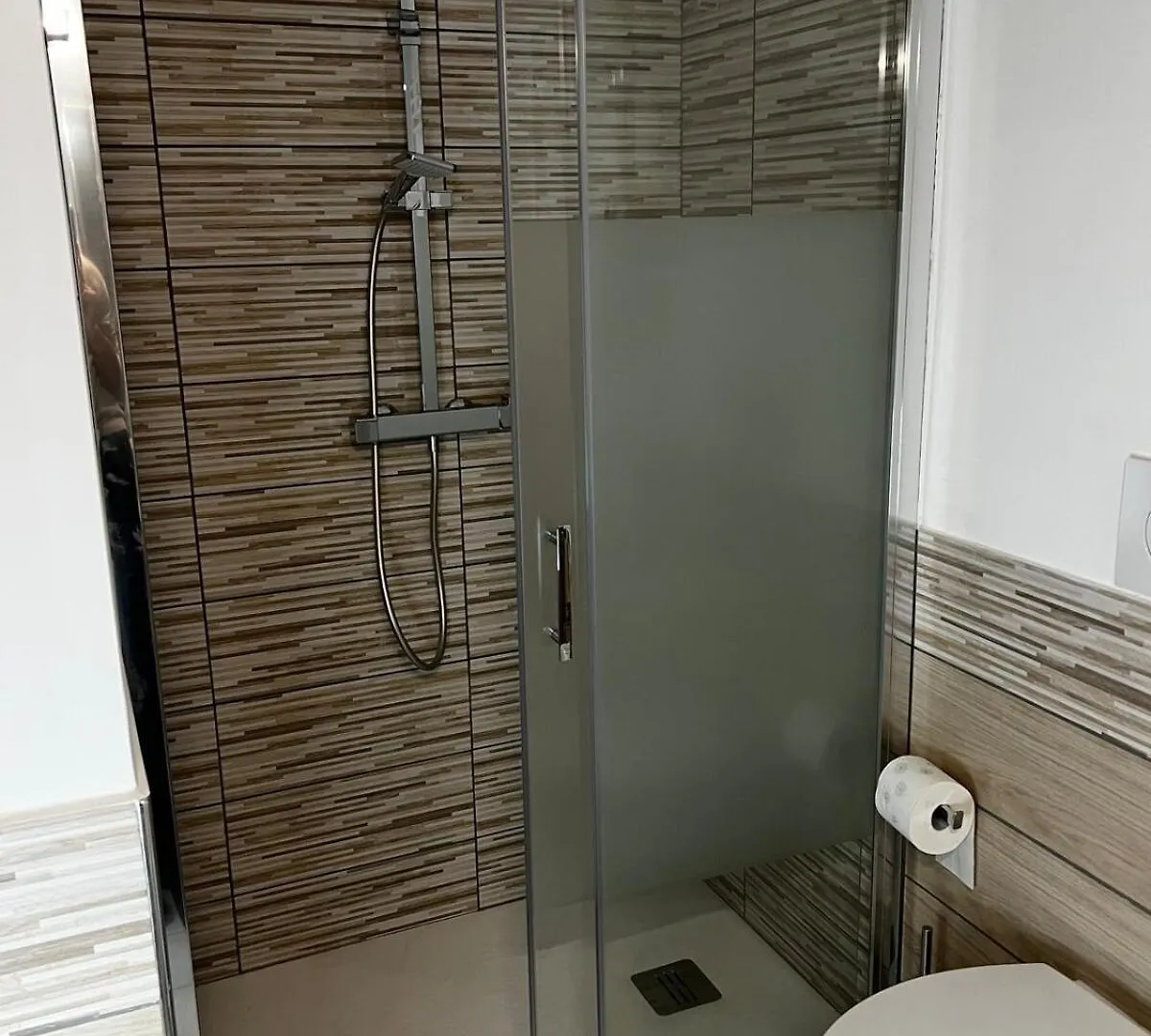 Elegant & Spacious 2Br 2Ba Unit With Private Patio ローマ アパート