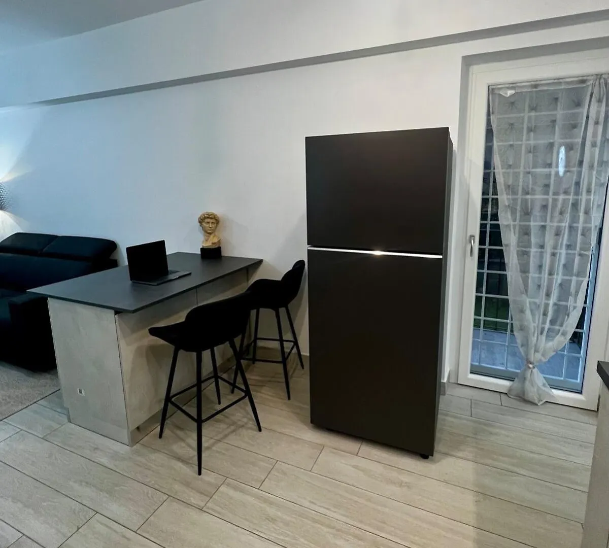 アパート Elegant & Spacious 2Br 2Ba Unit With Private Patio ローマ