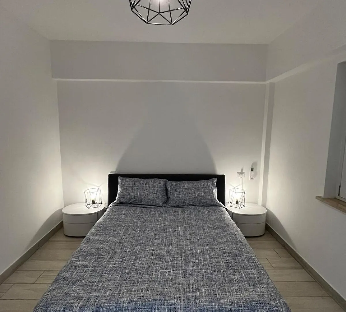 アパート Elegant & Spacious 2Br 2Ba Unit With Private Patio ローマ