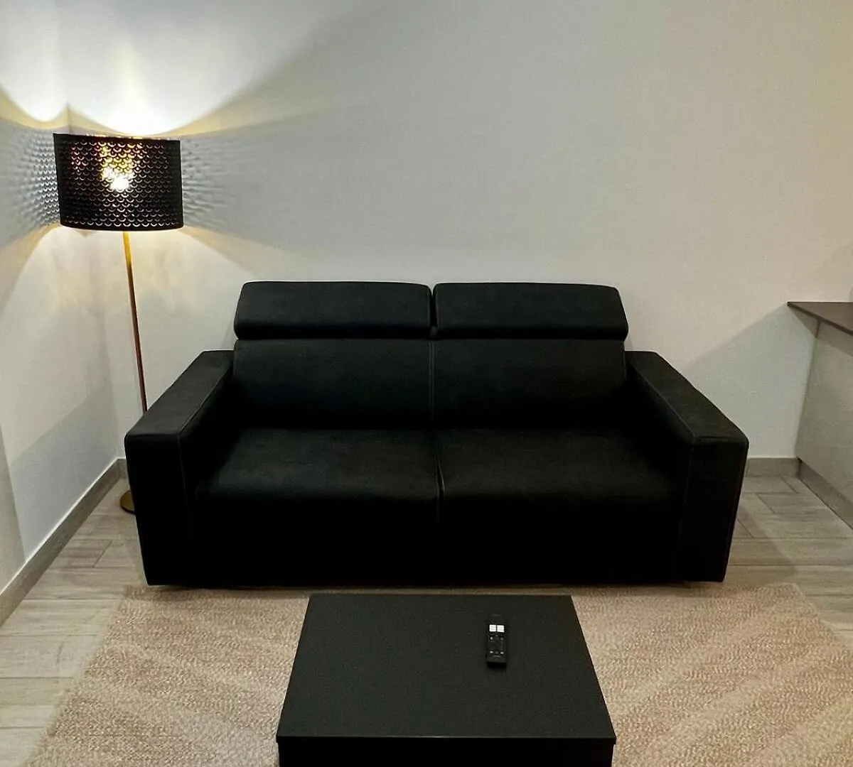 Elegant & Spacious 2Br 2Ba Unit With Private Patio ローマ