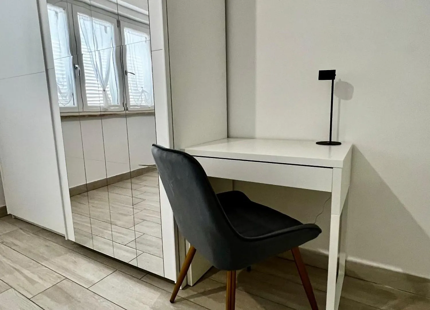 アパート Elegant & Spacious 2Br 2Ba Unit With Private Patio ローマ