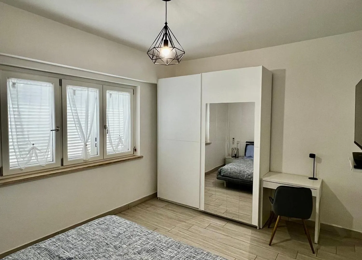 Elegant & Spacious 2Br 2Ba Unit With Private Patio ローマ 0*,