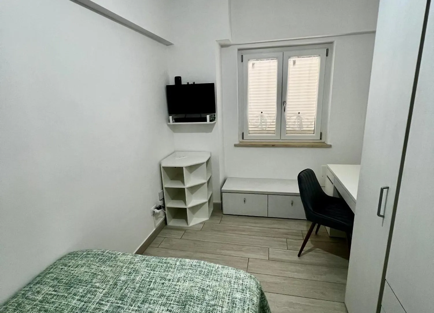 Elegant & Spacious 2Br 2Ba Unit With Private Patio ローマ アパート